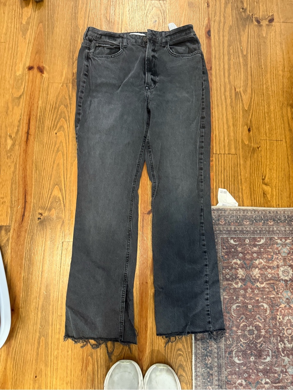 Zara Black High-Rise Straight Jeans with Raw Hem - W - US10